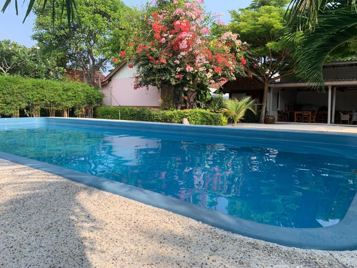Phi Phi Ba Kao Bay Resort Buitenkant foto