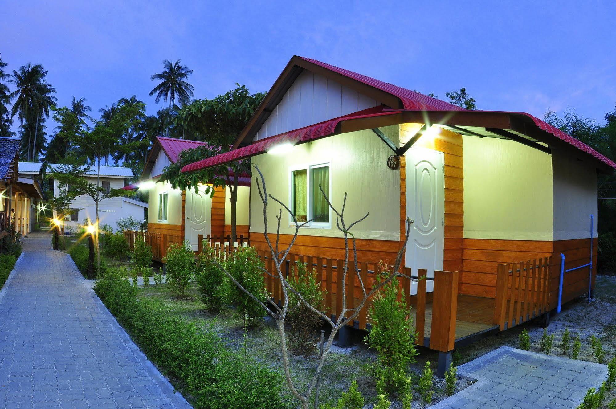 Phi Phi Ba Kao Bay Resort Buitenkant foto