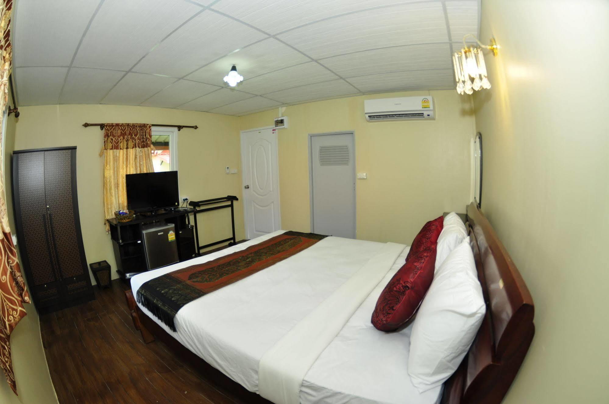 Phi Phi Ba Kao Bay Resort Buitenkant foto